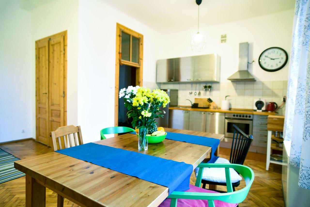 Large And Cozy Apartment 60 M2, Cracow Old Town Kraków Exteriör bild